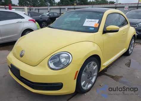 2013 Volkswagen Beetle 2.5L из США, поврежденный, VIN 3VWHX7AT7DM604449